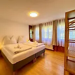 Bauernchalet Alois By Hello Apartament *